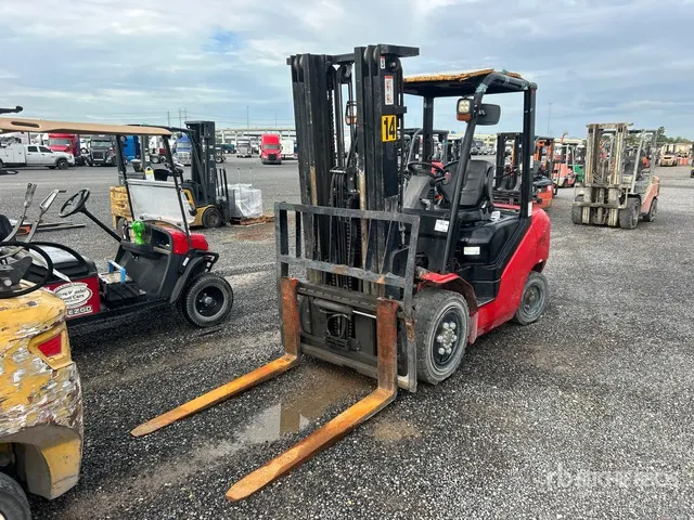 2021 Viper FY30 5000 lb Pneumatic Tire Forklift