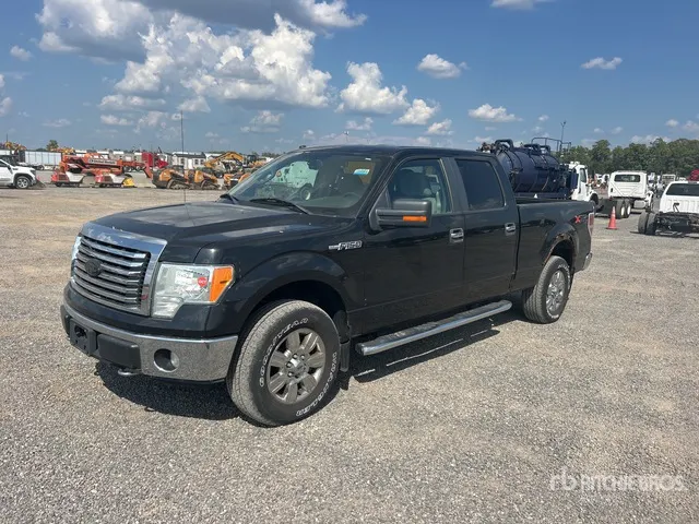 2010 Ford F-150 XLT 4x4 Crew Cab Pickup
