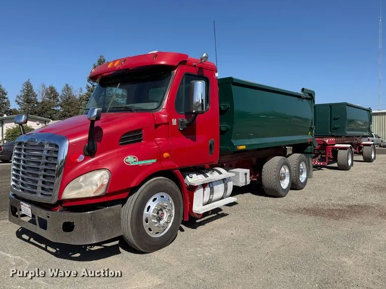 2014 Freightliner Cascadia dump truck with transfer trailer