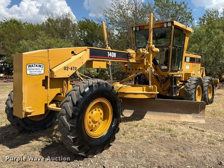 2001 Caterpillar 140H VHP motor grader