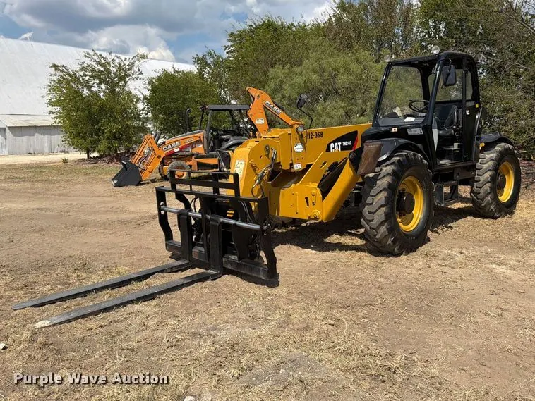 2012 Caterpillar TH514 telehandler