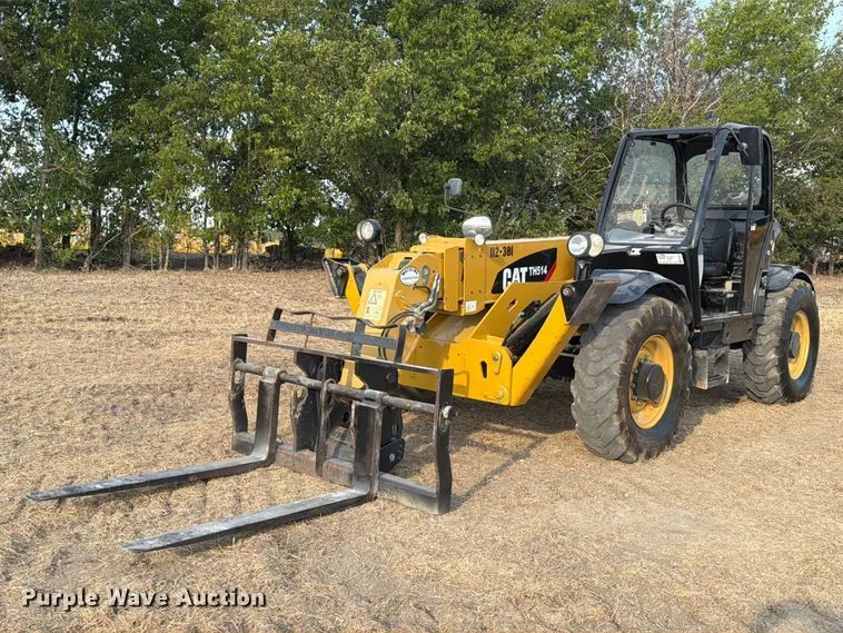2013 Caterpillar TH514 telehandler