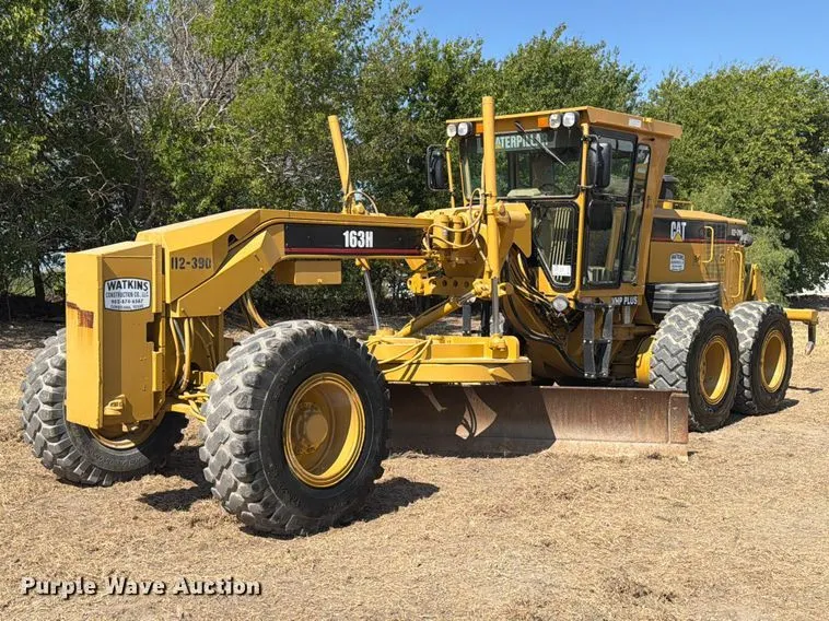 2003 Caterpillar 163H VHP Plus motor grader