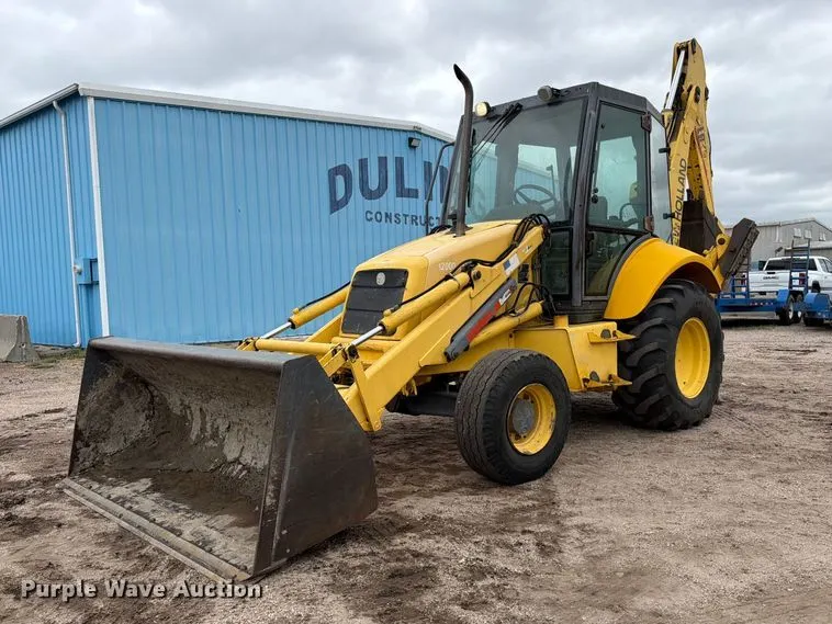 2000 New Holland LB75 Backhoe