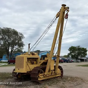 International T-D 14 pipelayer