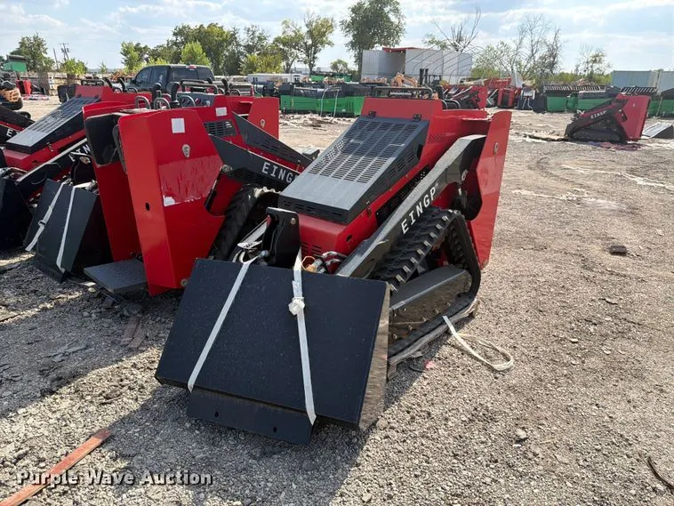 Erie Industries SCL850 compact utility loader