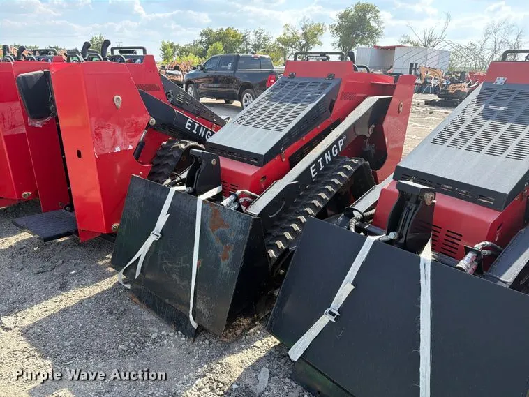 Erie Industries SCL850 compact utility loader
