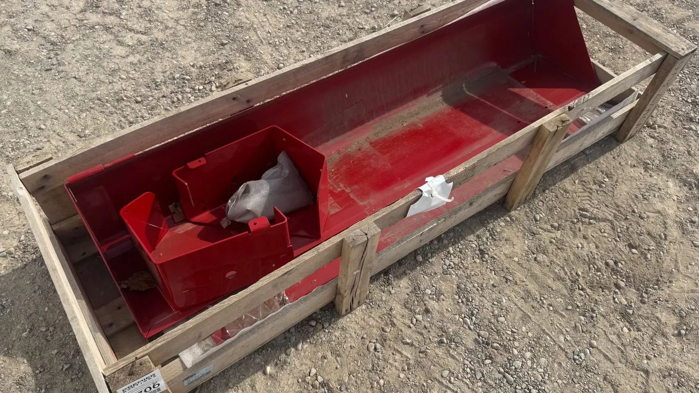 New Holland Round Baler Rear Mesh Storage