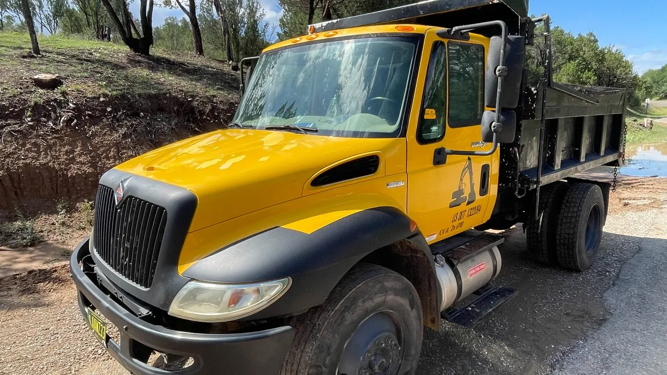 2011 4300 SBA International Dump Truck (Has NM Title)