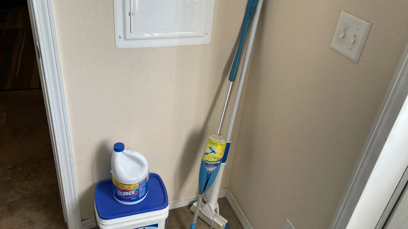 Cleaning Lot
