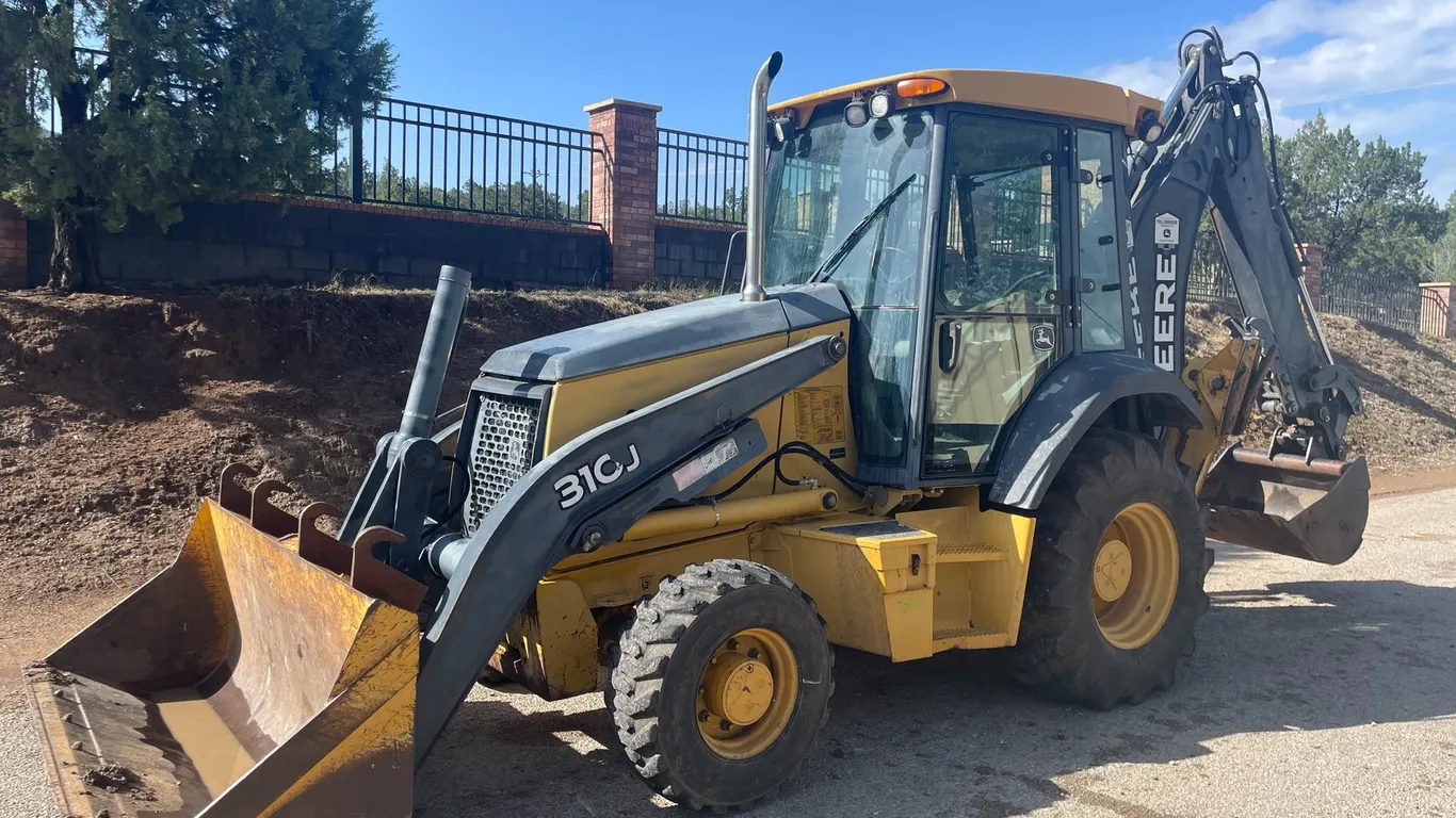 Backhoe Loader