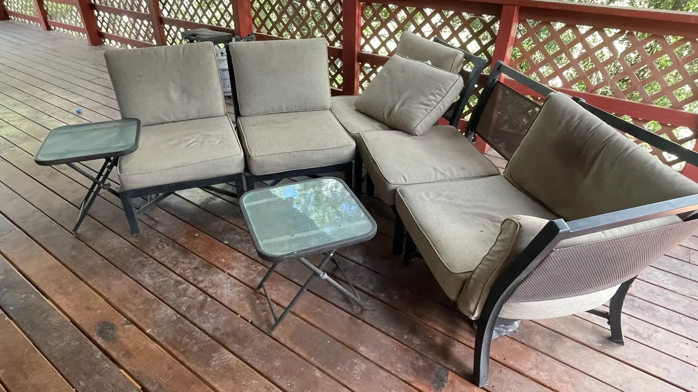 Outdoor Sofa Lot