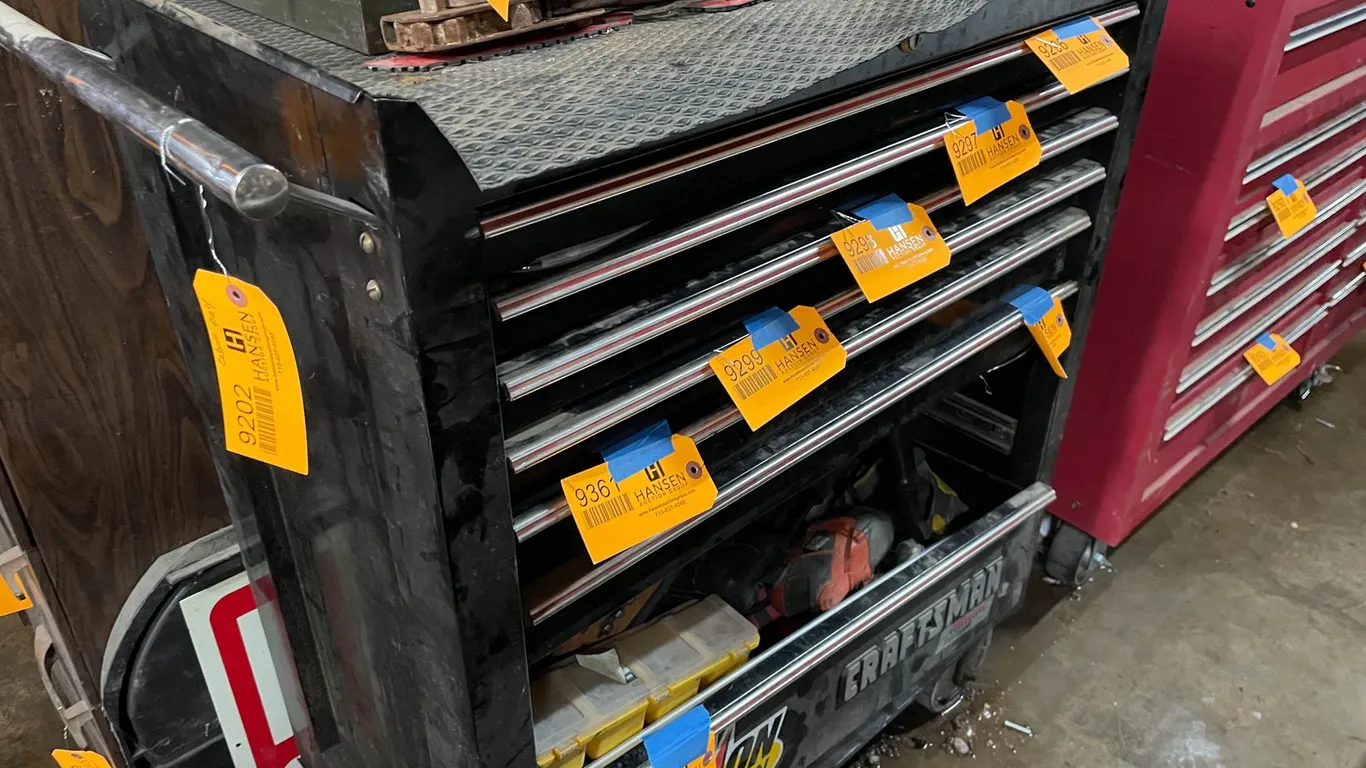 Craftsman (7) Drawer Toolbox on Wheels