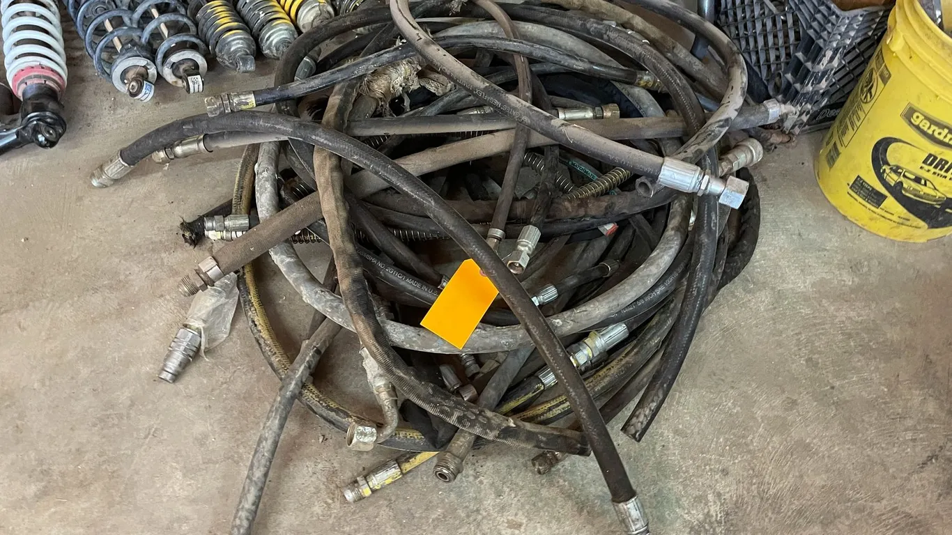 Lot of Hydraulic Hoses