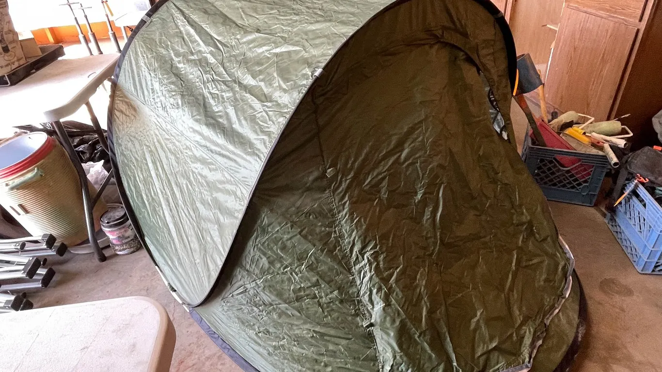 Gazelle Pop-Up Tent