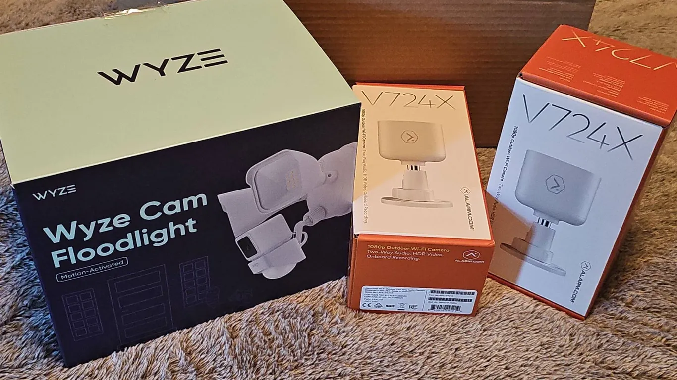 Brand New Wyze Cam Floodlight and (2) Outdoor Security Cameras