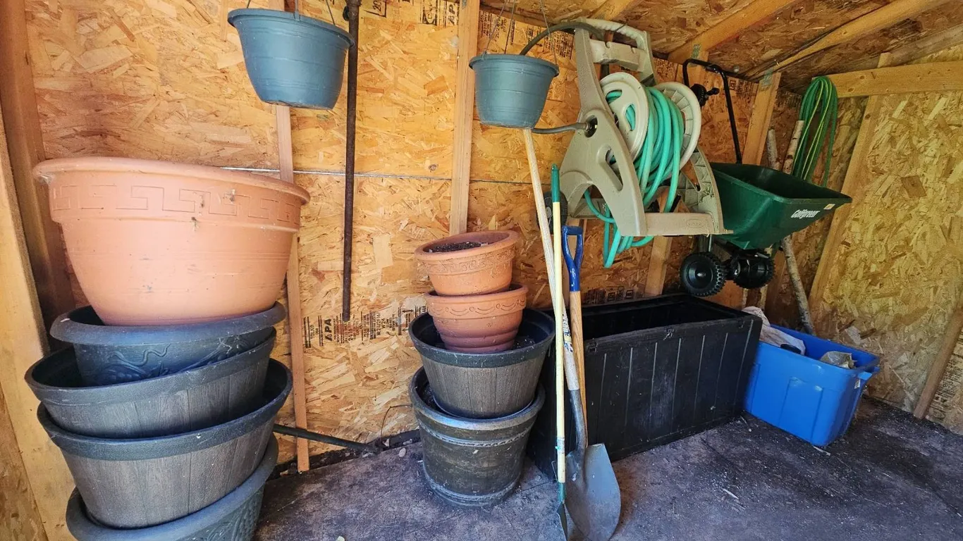 Garden Pots, Golfgreen Spreader, Hoses, Tools, and More