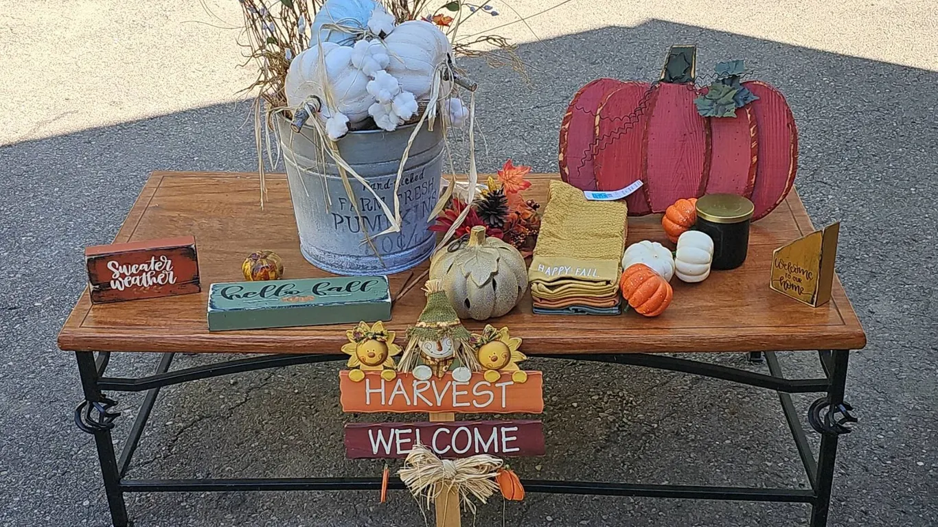 Autumn Harvest Decor Lot