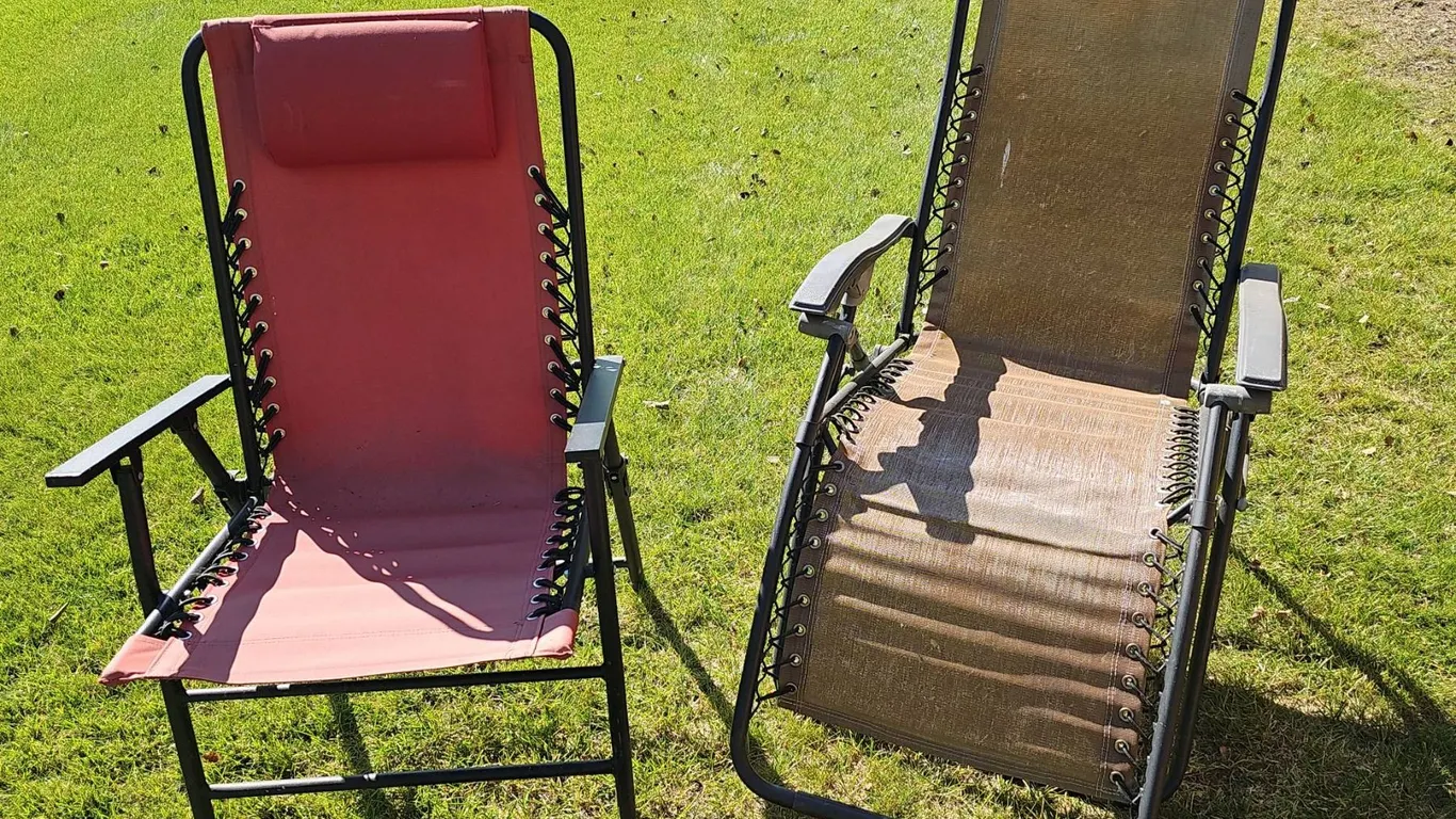 Outdoor Folding Patio Lounge Chairs