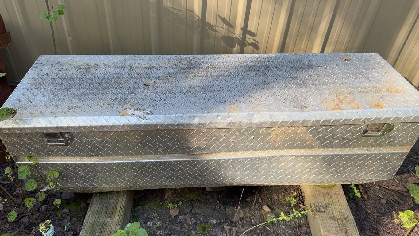 Diamond Plate Aluminum Truck Tool Box