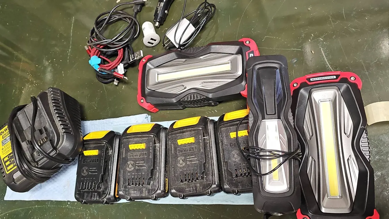 DeWalt DCB115 Charger, 4 Batteries, 3 LED Work Lights, and Charging Cables Bundle