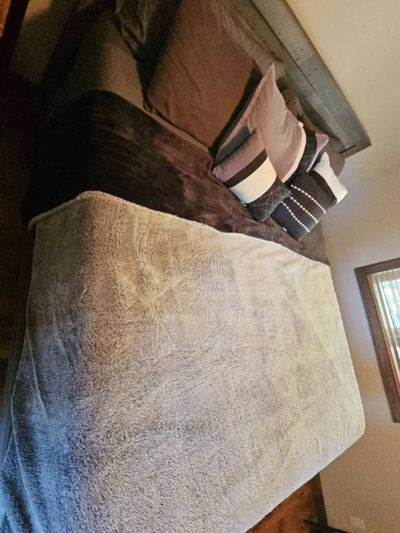 Complete King Bedding Set