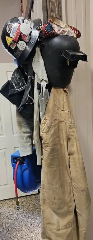 Harley-Davidson Welding Helmet, Hard Hat, Work Apron, and Pro Pouch Tool Holder Group