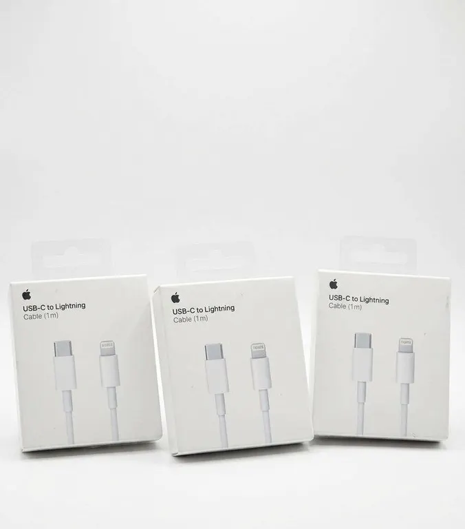 3 Apple USB-C to Lightning Cables 1m Sealed Retail Packaging