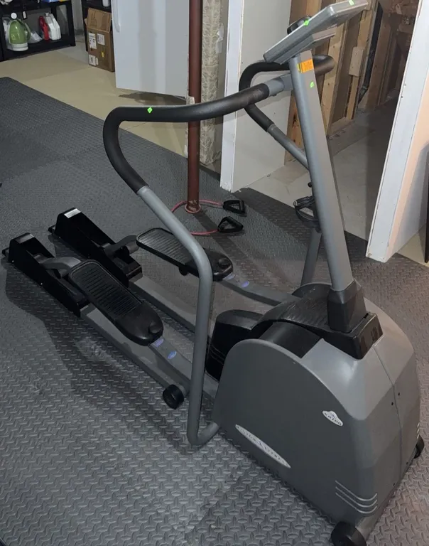 Vision Fitness X 6100 Elliptical Exercise Machine