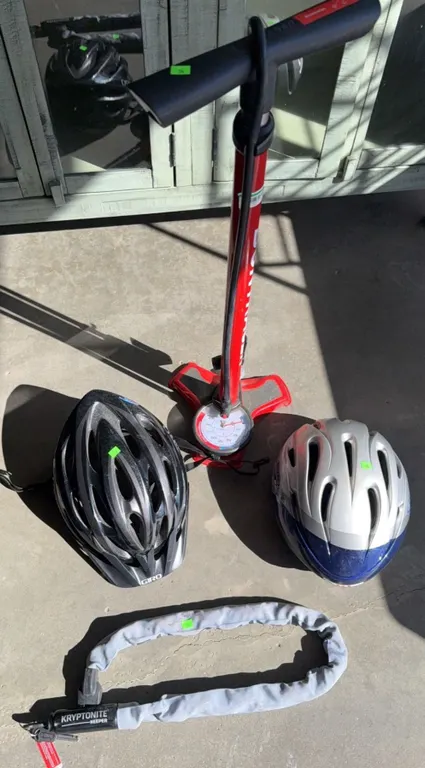 Bike Accessories: Bontrager Pump, Kryptonite Keeper Chain, Giro Helmets