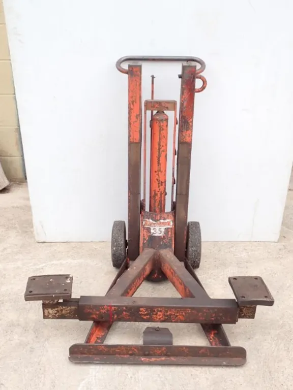 Hydraulic Bumper Jack