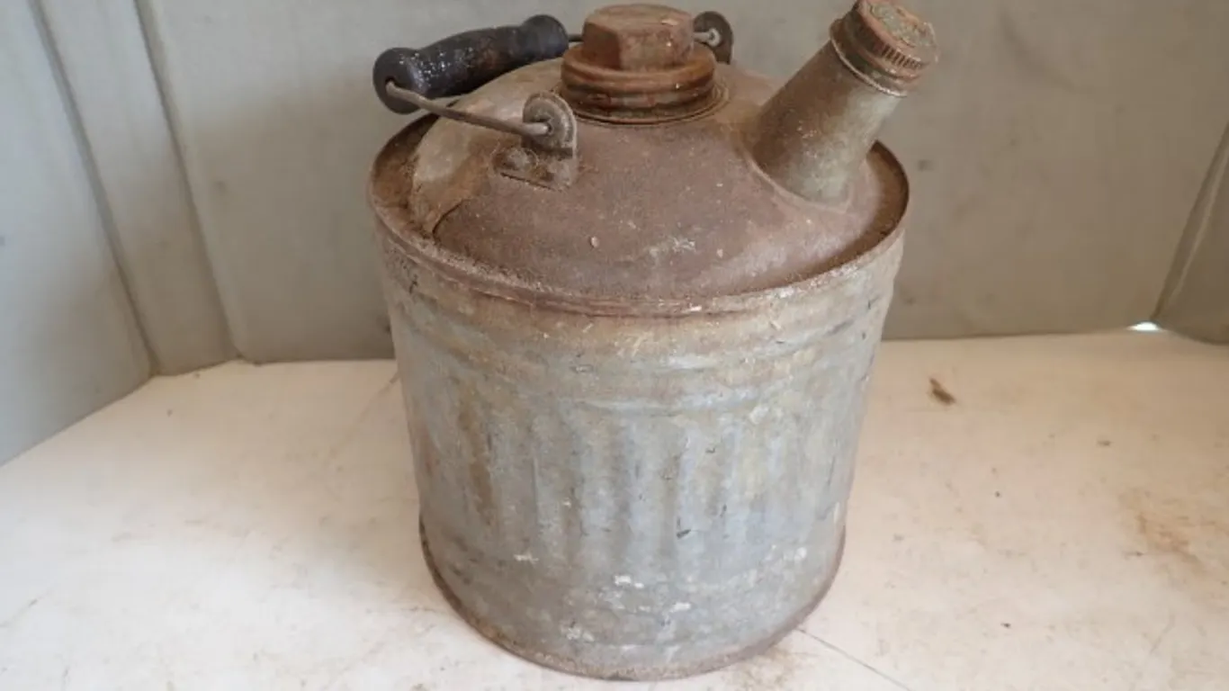Galvanized Fuel Can