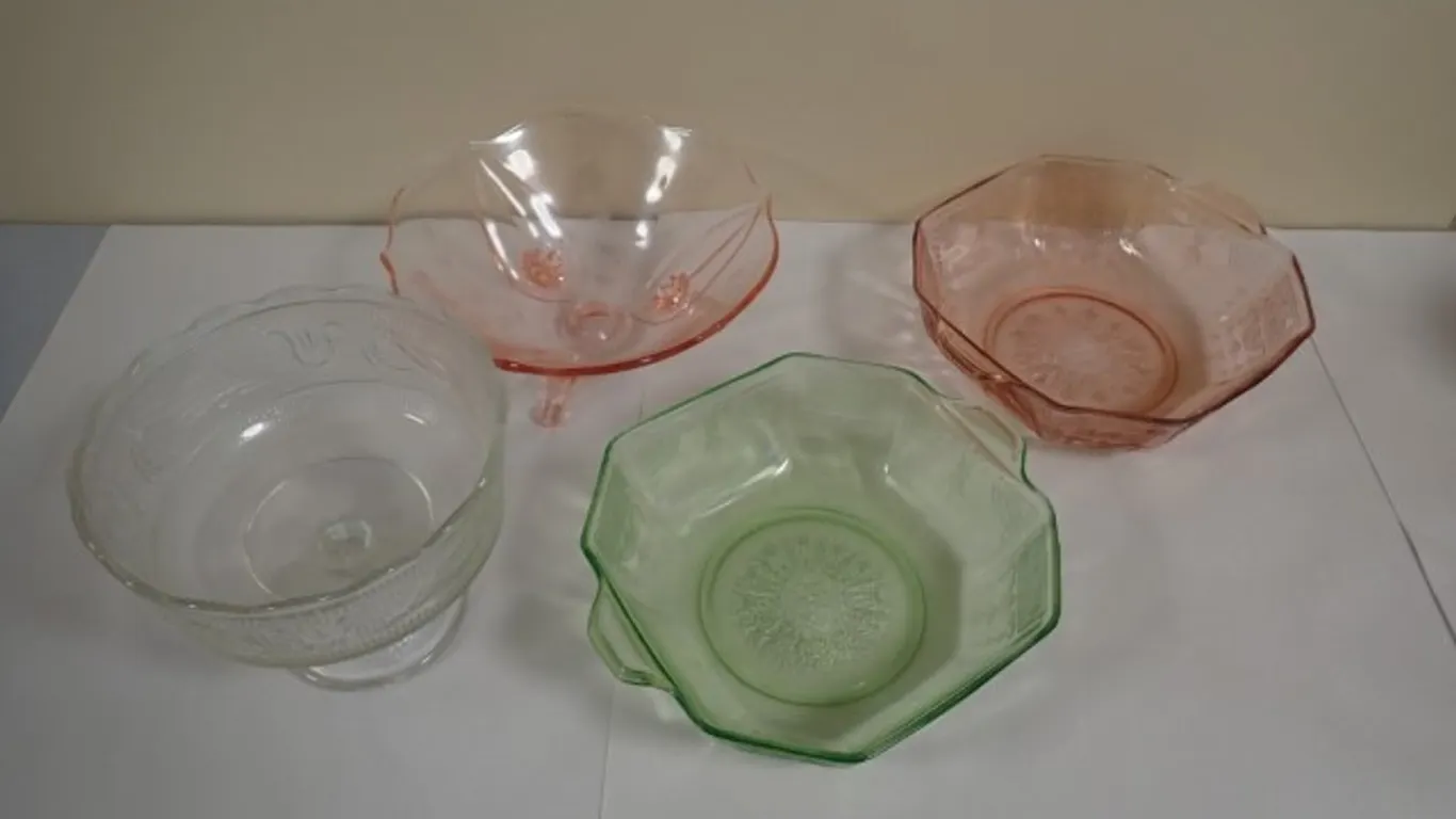 Coloured Depression-Style Glass Serving Bowls