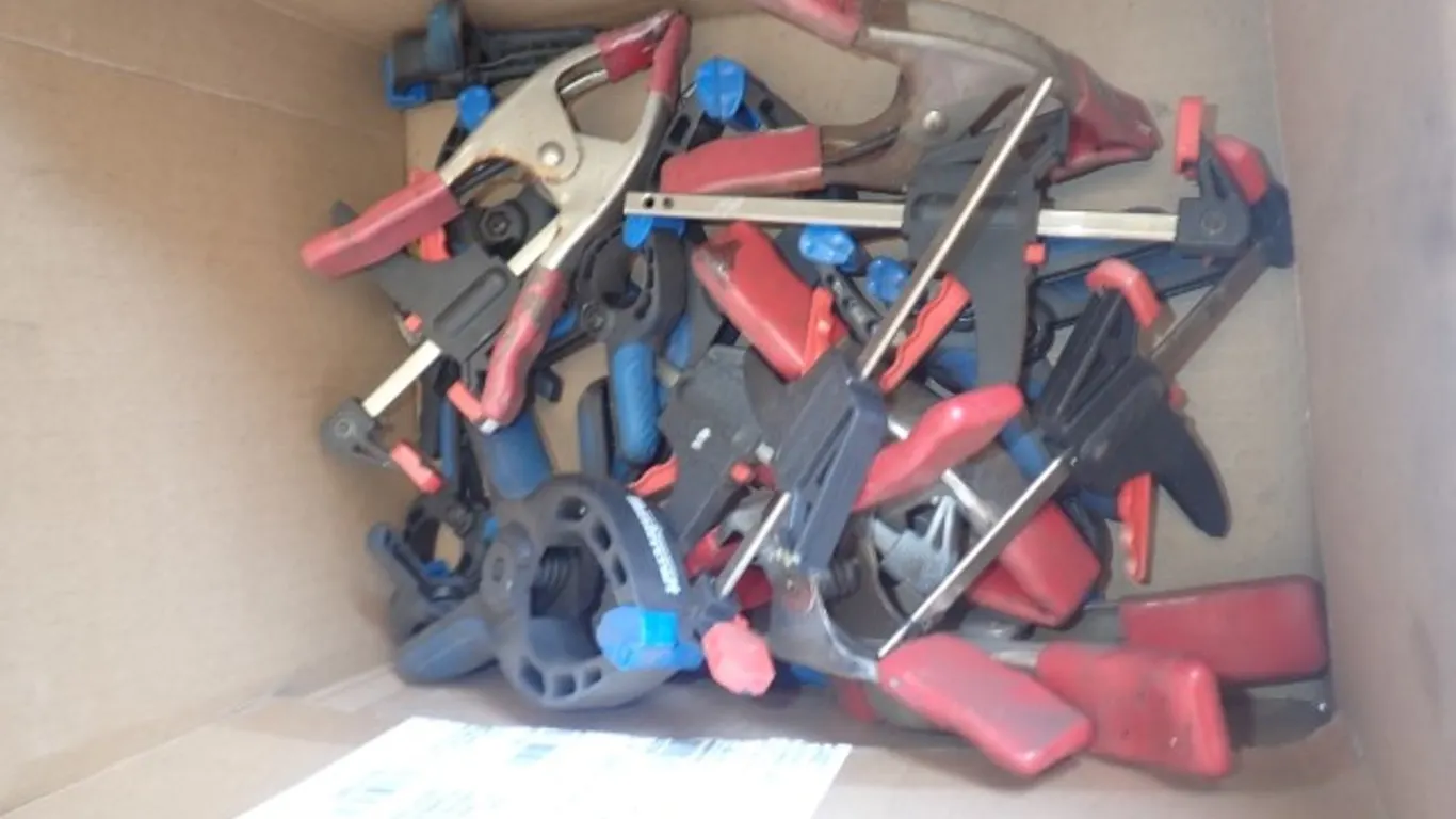 Metal Spring Clamps & Ratcheting Hand Clamps
