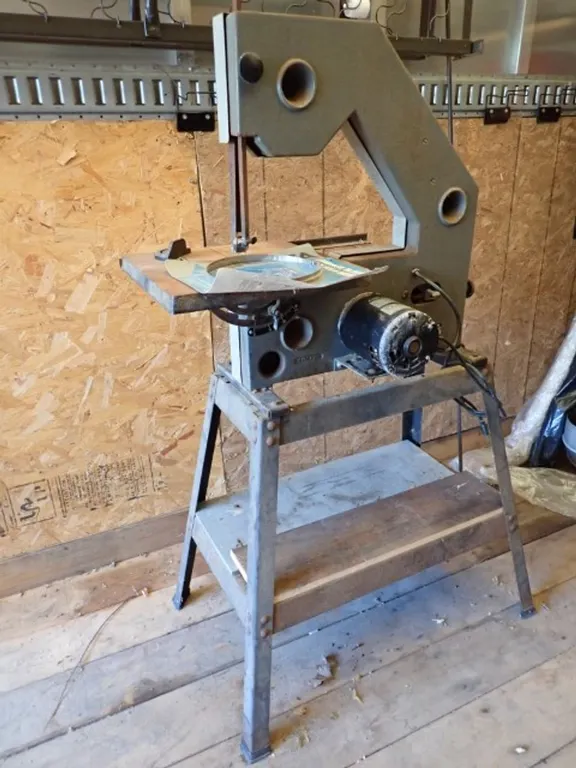 Beaver-Delta Bandsaw on Stand