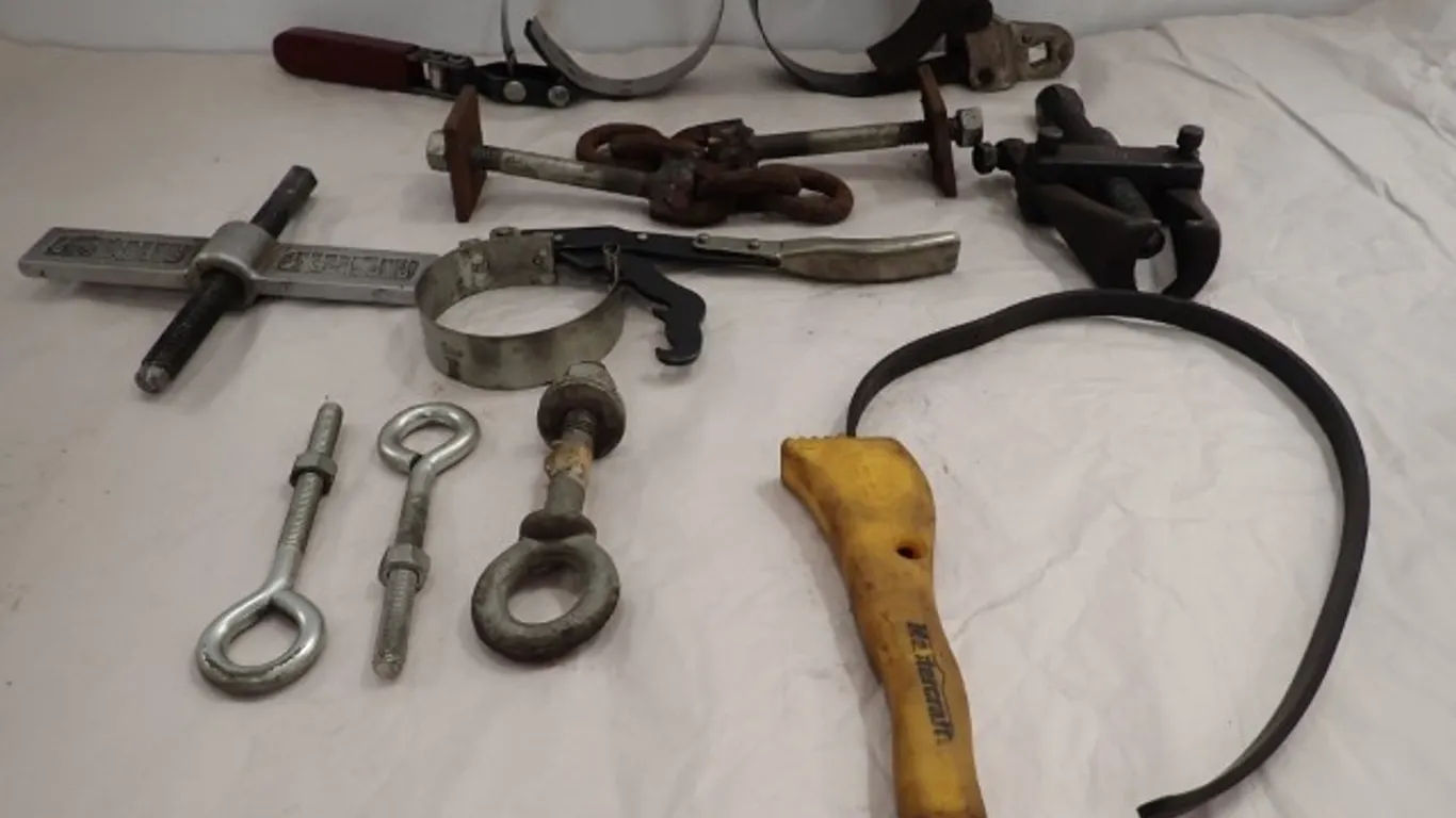 Gear Pullers, Strap Wrenches & Tools