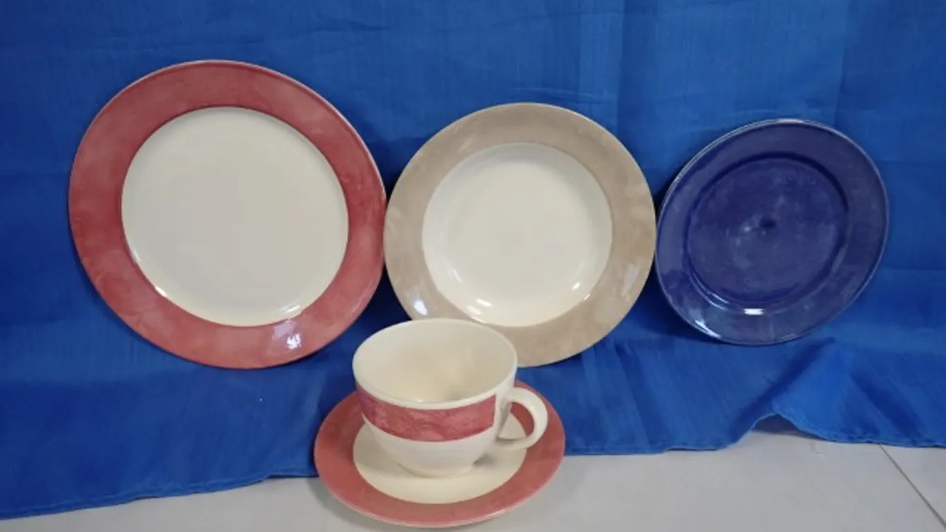 Vintage Eaton's Plates