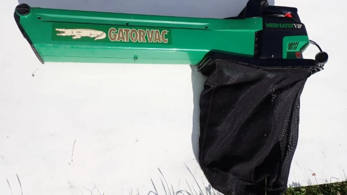 WeedEater Gator Vac Electric Blower/Vac
