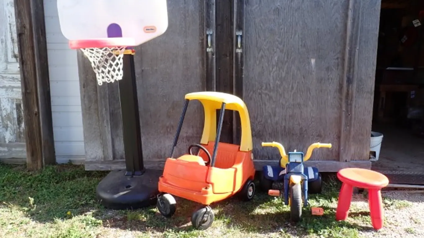 4 Piece Little Tikes & Fisher Price Outdoor Toys