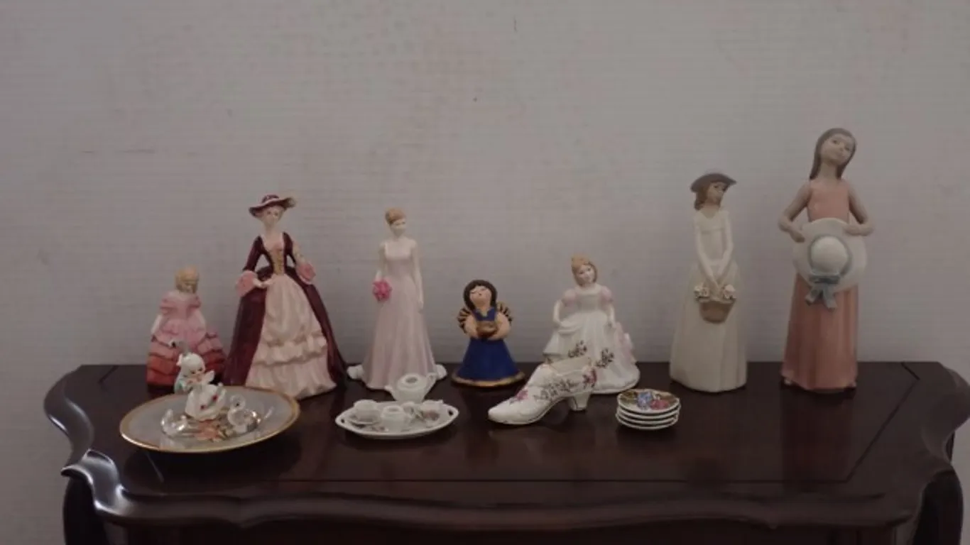 Lladró, Royal Doulton and Assorted Porcelain Figurines