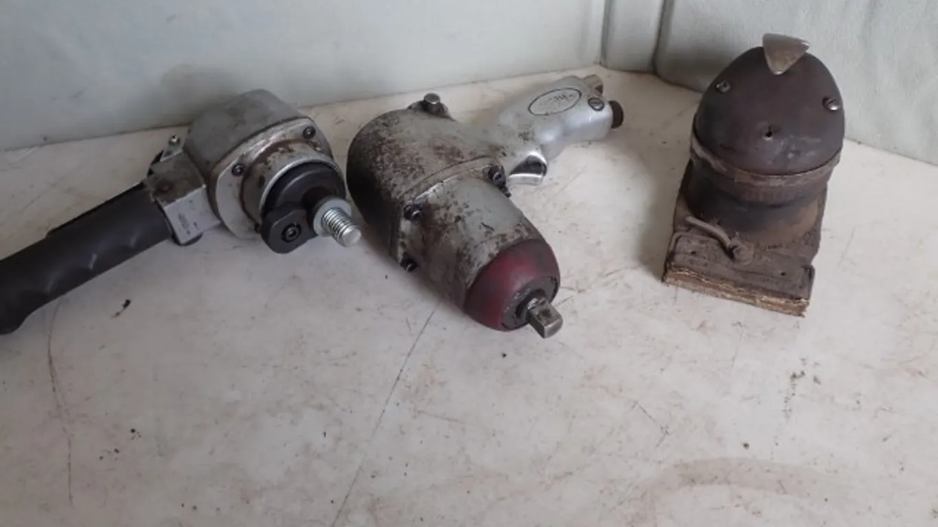 Pneumatic Hand Tools