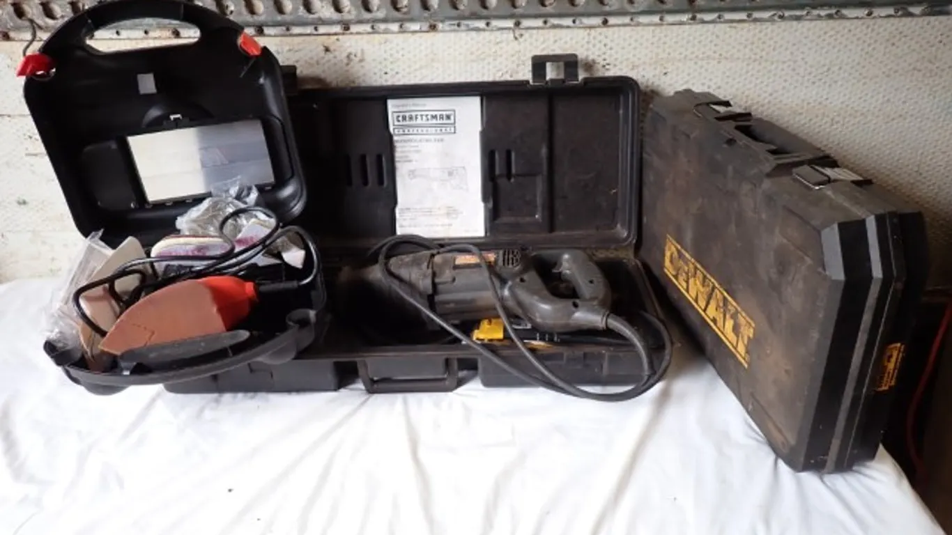Craftsman Reciprocating Saw, B&D Mouse Sander & Cases