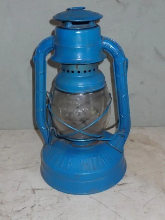 Vintage Blue Dietz Kerosene Hurricane Lantern