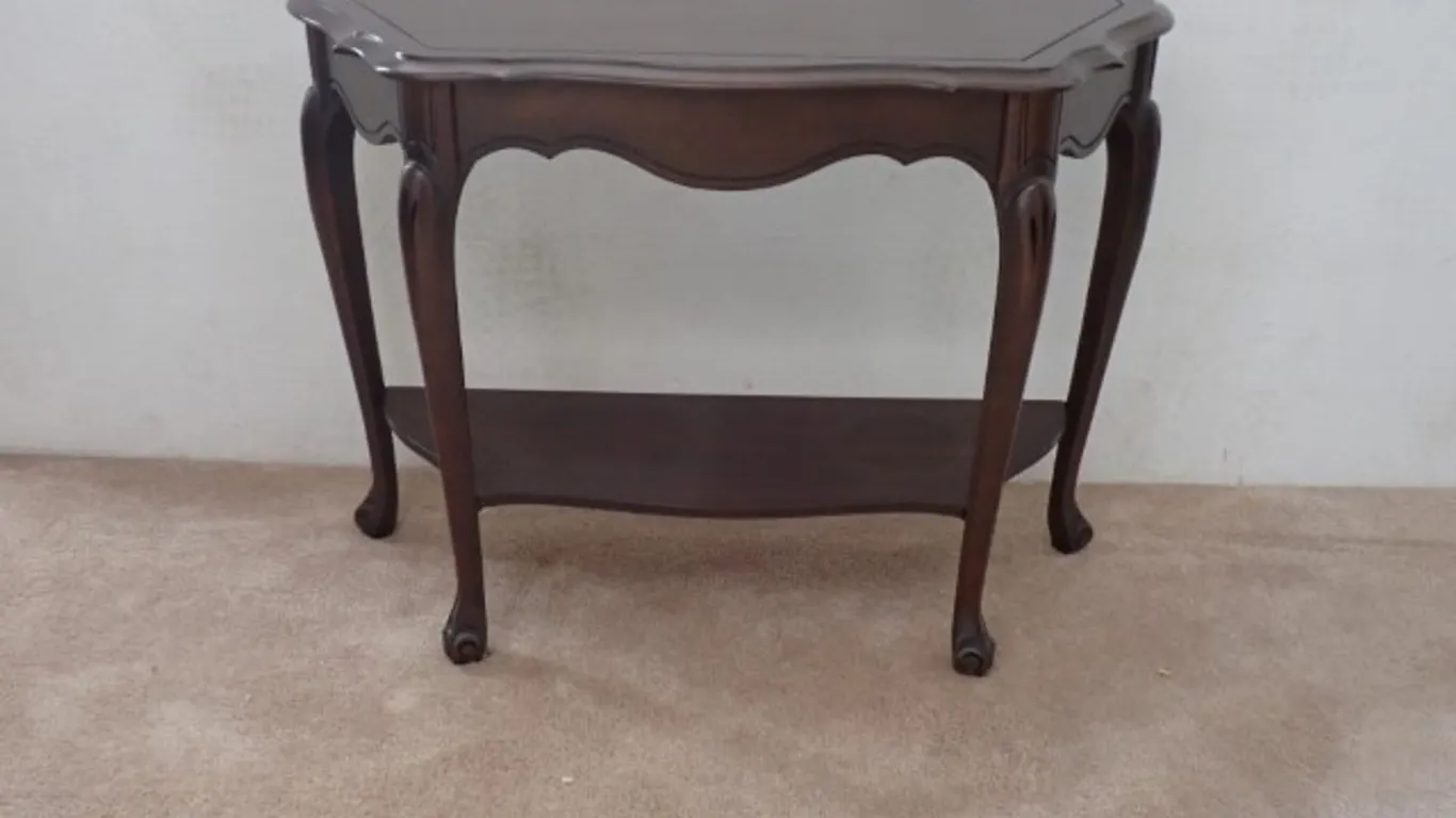 Deilcraft Canadian-Made Wood Sofa Table