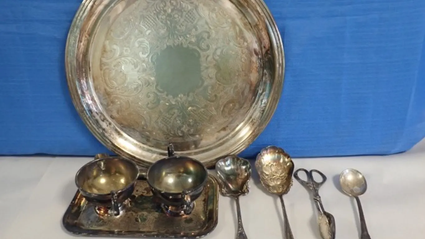 Canadian Silverplate Trays and Serving Pieces