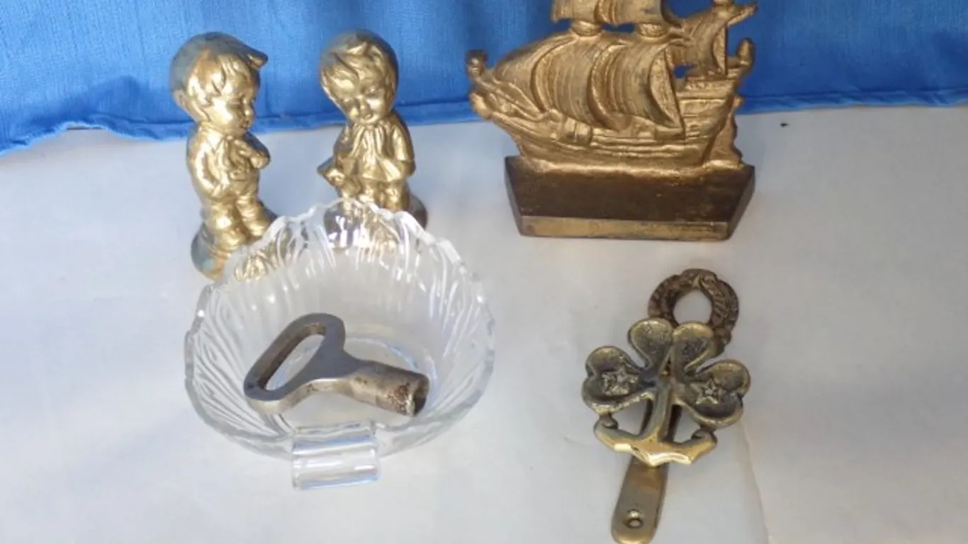 Brass Girl Guides World Badge Door Knocker and More