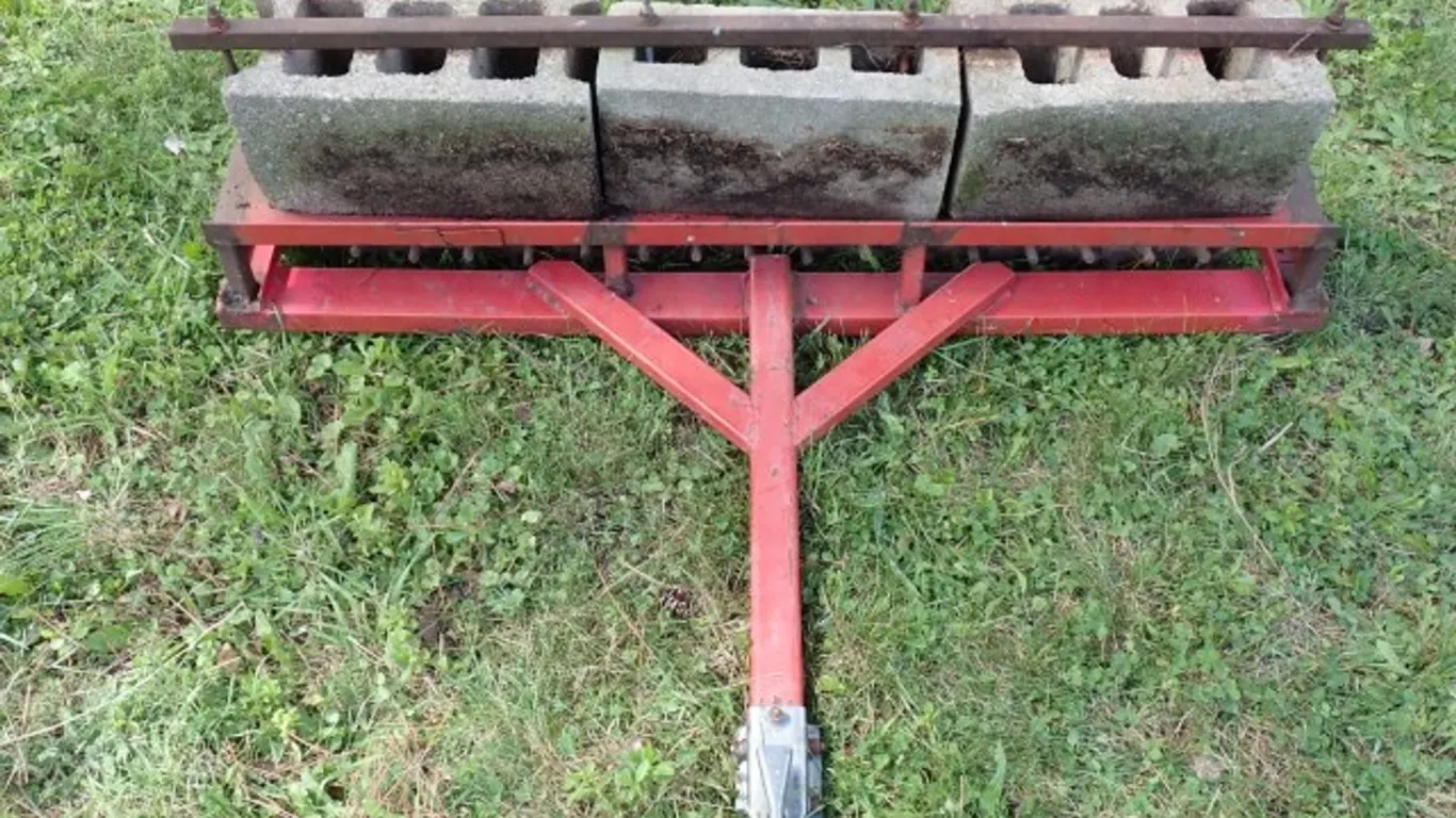Spike Tooth Turf Aerator