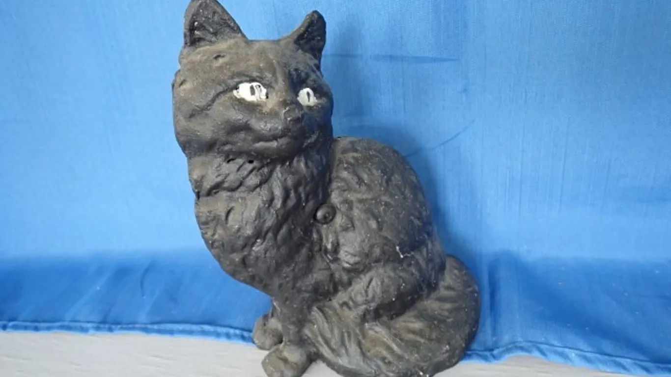 Antique Black Cat