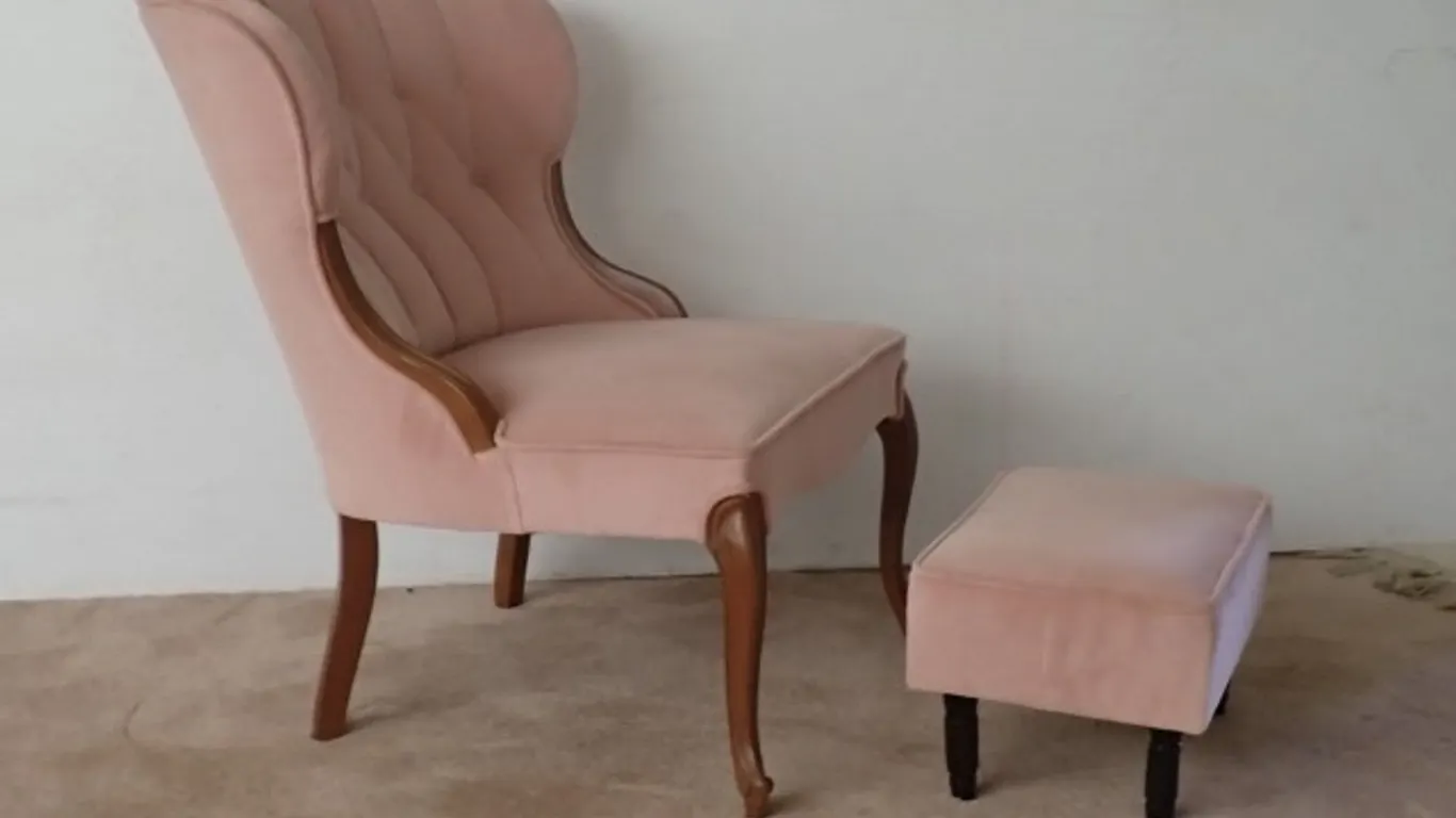 Pink Upholstered Accent Chair with Ottoman