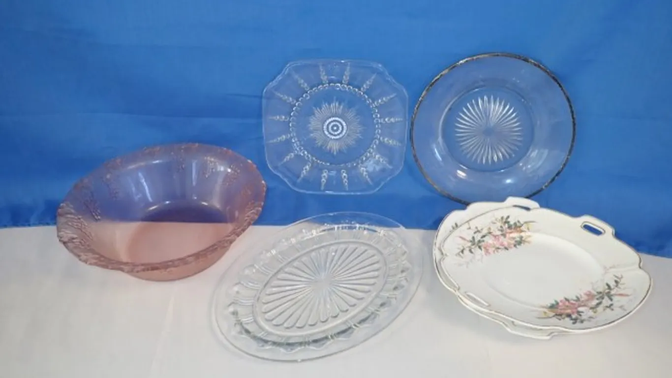 Serving Plates & Bowl